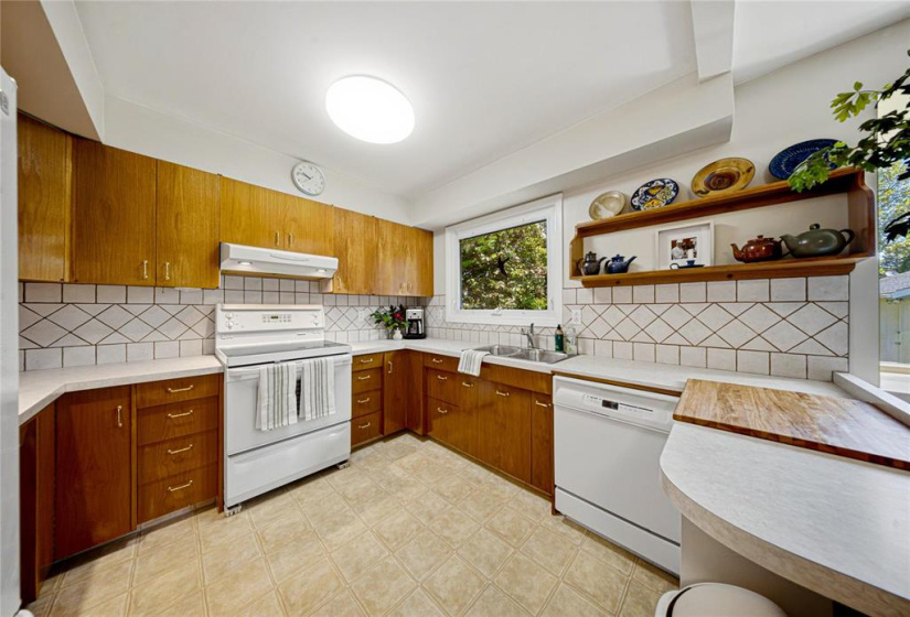 255 Southall, 3 Bedrooms Bedrooms, 13 Rooms Rooms,1 BathroomBathrooms,Residential,For Sale,Southall