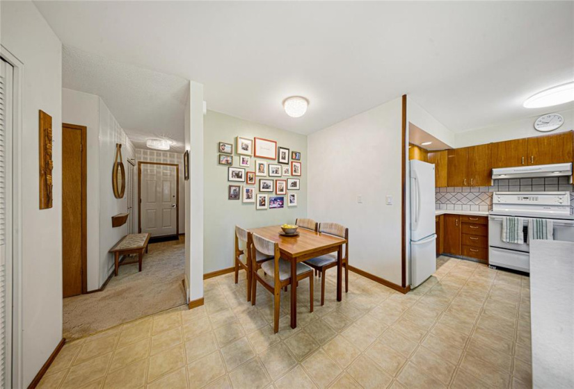 255 Southall, 3 Bedrooms Bedrooms, 13 Rooms Rooms,1 BathroomBathrooms,Residential,For Sale,Southall