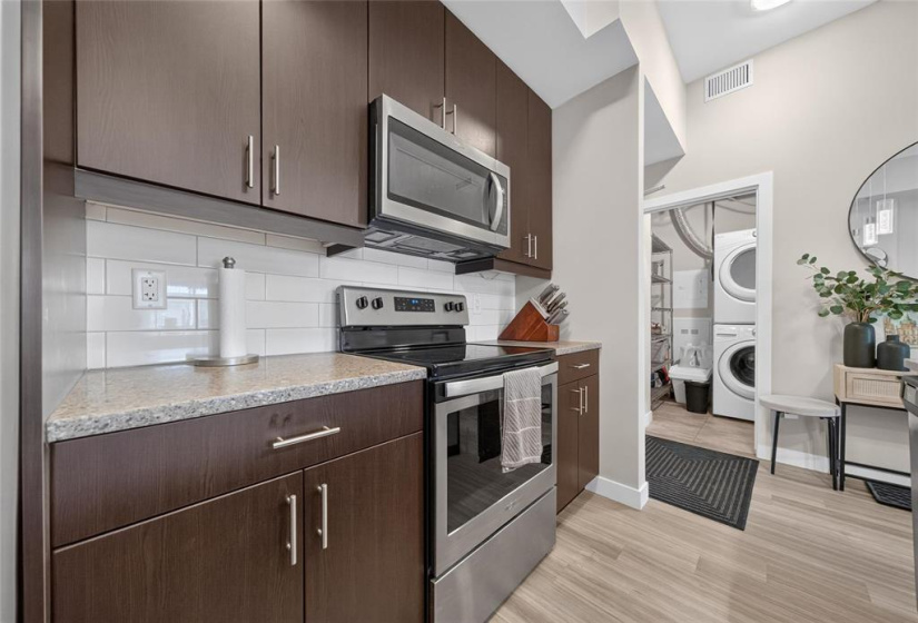 Plenty of Cabinets and Drawer Space to stay organized