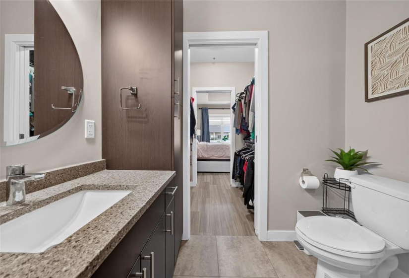 Beautiful Ensuite with Stone Counters