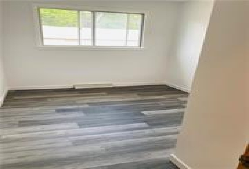 1017 McCalman, 4 Bedrooms Bedrooms, 9 Rooms Rooms,2 BathroomsBathrooms,Residential,For Sale,McCalman