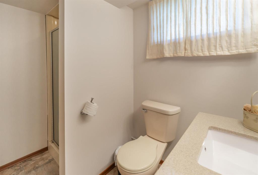 824 Elm, 3 Bedrooms Bedrooms, 10 Rooms Rooms,2 BathroomsBathrooms,Residential,For Sale,Elm