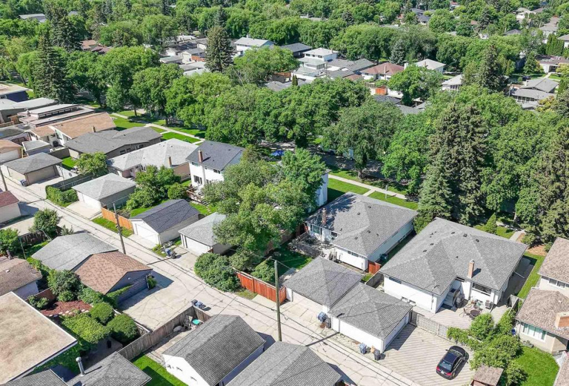 824 Elm, 3 Bedrooms Bedrooms, 10 Rooms Rooms,2 BathroomsBathrooms,Residential,For Sale,Elm