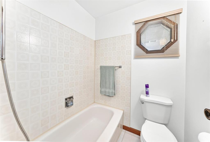 119 PARKVIEW, 3 Bedrooms Bedrooms, 12 Rooms Rooms,3 BathroomsBathrooms,Residential,For Sale,PARKVIEW