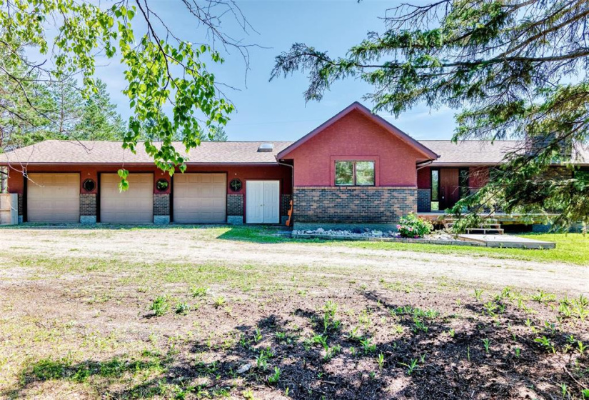 119 PARKVIEW, 3 Bedrooms Bedrooms, 12 Rooms Rooms,3 BathroomsBathrooms,Residential,For Sale,PARKVIEW