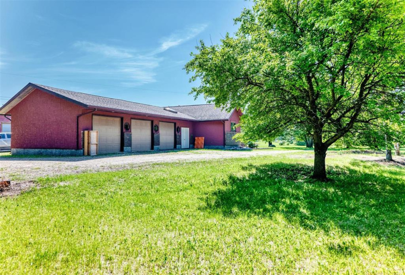 119 PARKVIEW, 3 Bedrooms Bedrooms, 12 Rooms Rooms,3 BathroomsBathrooms,Residential,For Sale,PARKVIEW