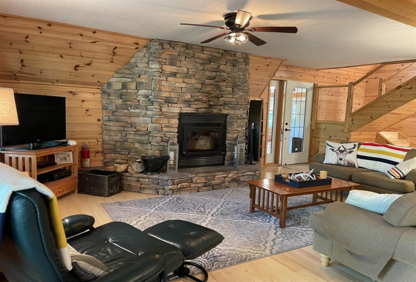 50 Mardrey, 3 Bedrooms Bedrooms, 9 Rooms Rooms,2 BathroomsBathrooms,Residential,For Sale,Mardrey
