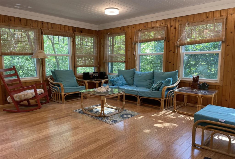 50 Mardrey, 3 Bedrooms Bedrooms, 9 Rooms Rooms,2 BathroomsBathrooms,Residential,For Sale,Mardrey