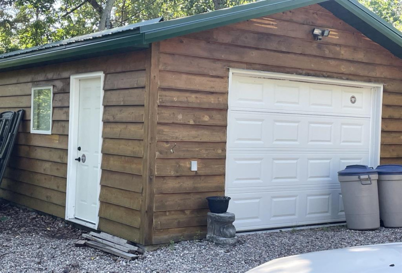 50 Mardrey, 3 Bedrooms Bedrooms, 9 Rooms Rooms,2 BathroomsBathrooms,Residential,For Sale,Mardrey
