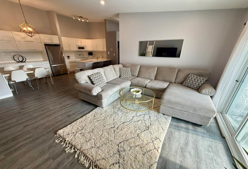 130 Portsmouth, 2 Bedrooms Bedrooms, 8 Rooms Rooms,2 BathroomsBathrooms,Condominium,For Sale,Portsmouth