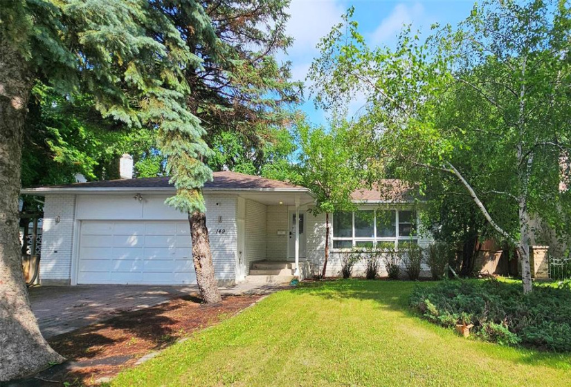 149 Thatcher, 7 Bedrooms Bedrooms, 16 Rooms Rooms,3 BathroomsBathrooms,Residential,For Sale,Thatcher