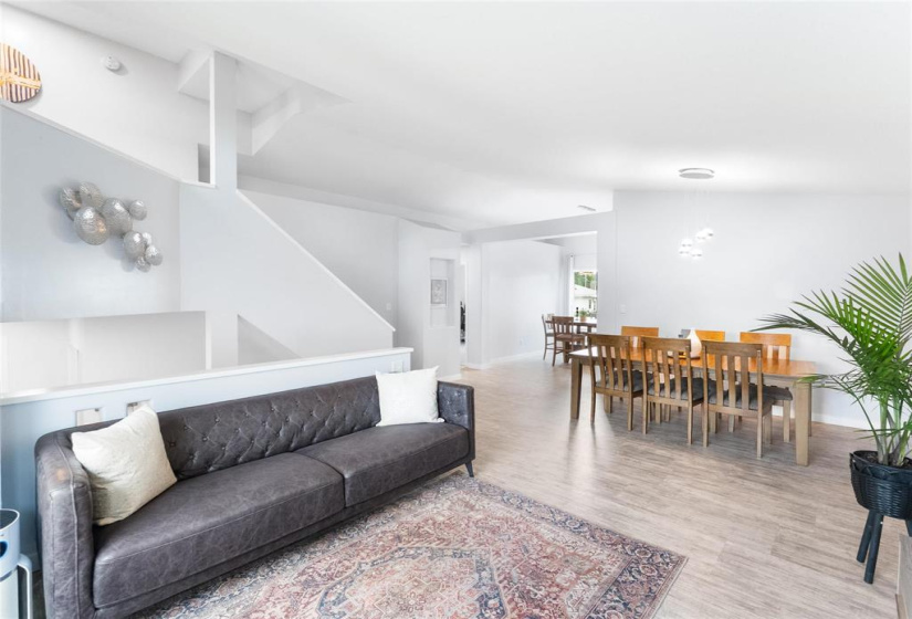 30 Lafleur, 4 Bedrooms Bedrooms, 12 Rooms Rooms,3 BathroomsBathrooms,Residential,For Sale,Lafleur