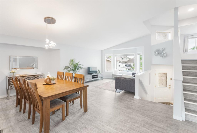 30 Lafleur, 4 Bedrooms Bedrooms, 12 Rooms Rooms,3 BathroomsBathrooms,Residential,For Sale,Lafleur