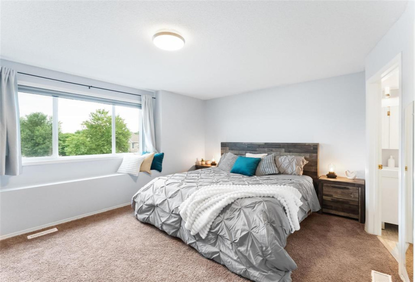 30 Lafleur, 4 Bedrooms Bedrooms, 12 Rooms Rooms,3 BathroomsBathrooms,Residential,For Sale,Lafleur