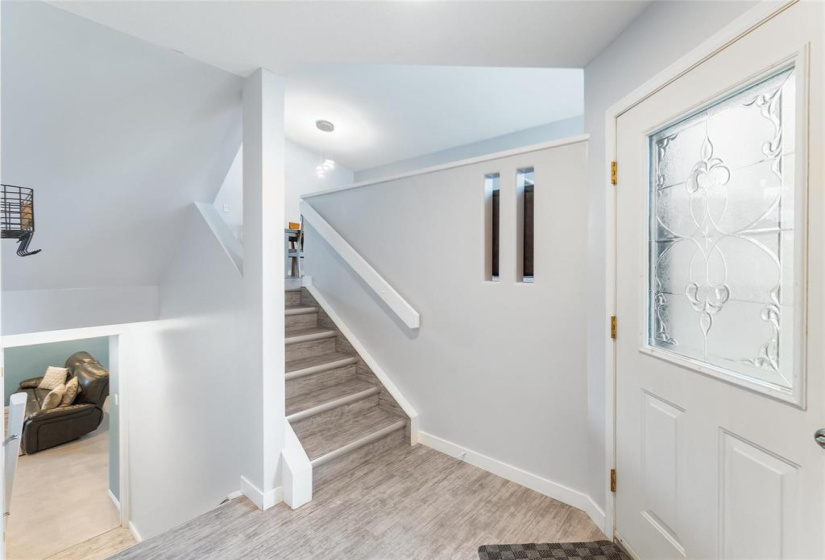 Spacious front entrance