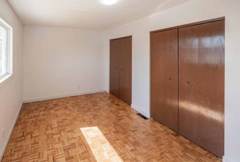 51 Huber, 3 Bedrooms Bedrooms, 11 Rooms Rooms,2 BathroomsBathrooms,Residential,For Sale,Huber