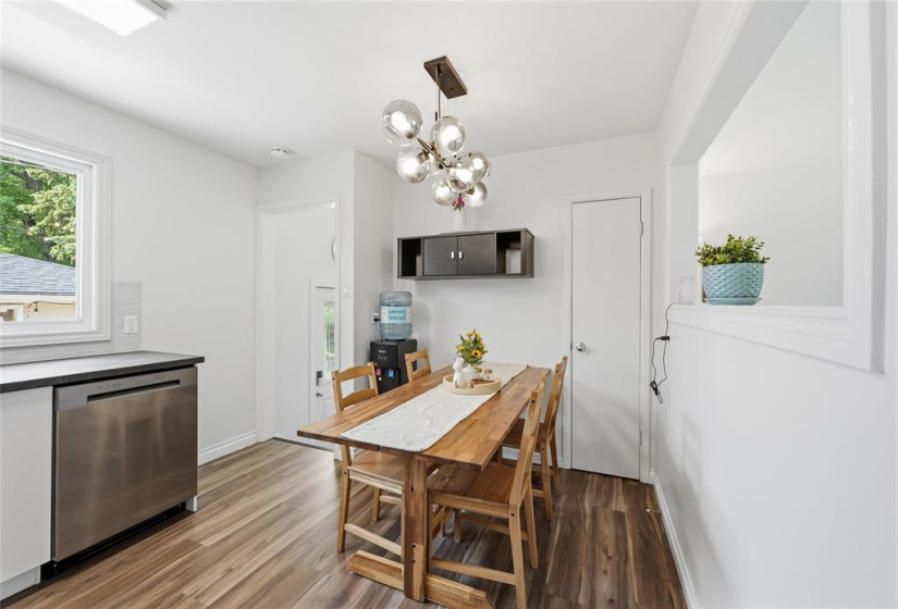 796 Stewart, 4 Bedrooms Bedrooms, 9 Rooms Rooms,2 BathroomsBathrooms,Residential,For Sale,Stewart