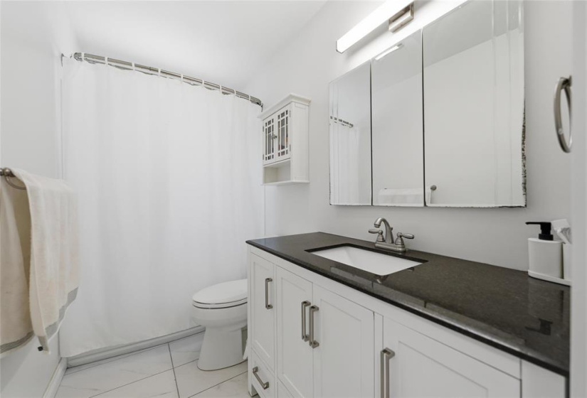 796 Stewart, 4 Bedrooms Bedrooms, 9 Rooms Rooms,2 BathroomsBathrooms,Residential,For Sale,Stewart