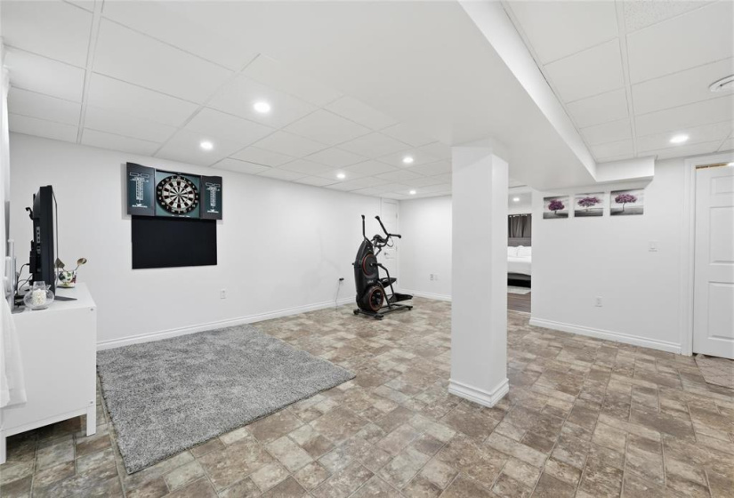 796 Stewart, 4 Bedrooms Bedrooms, 9 Rooms Rooms,2 BathroomsBathrooms,Residential,For Sale,Stewart
