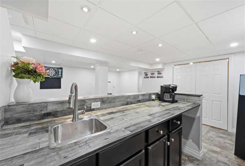 796 Stewart, 4 Bedrooms Bedrooms, 9 Rooms Rooms,2 BathroomsBathrooms,Residential,For Sale,Stewart