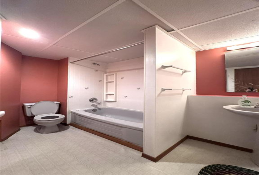 471 Paddington, 4 Bedrooms Bedrooms, 13 Rooms Rooms,2 BathroomsBathrooms,Residential,For Sale,Paddington