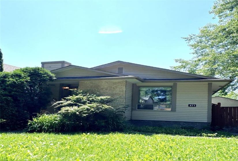 471 Paddington, 4 Bedrooms Bedrooms, 13 Rooms Rooms,2 BathroomsBathrooms,Residential,For Sale,Paddington