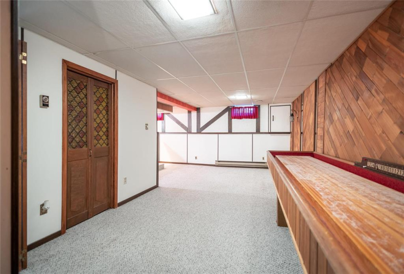 126 Ridley, 4 Bedrooms Bedrooms, 13 Rooms Rooms,1 BathroomBathrooms,Residential,For Sale,Ridley
