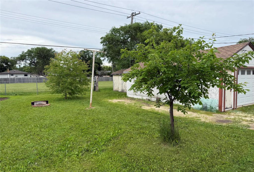 523 St Charles, 2 Bedrooms Bedrooms, 6 Rooms Rooms,1 BathroomBathrooms,Residential,For Sale,St Charles
