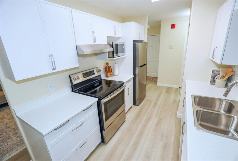 500 CATHCART, 2 Bedrooms Bedrooms, 7 Rooms Rooms,2 BathroomsBathrooms,Condominium,For Sale,CATHCART