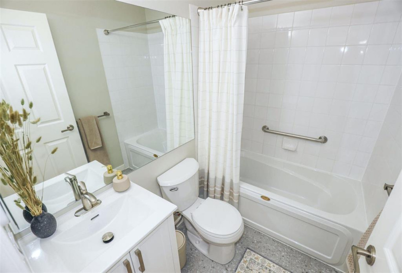 500 CATHCART, 2 Bedrooms Bedrooms, 7 Rooms Rooms,2 BathroomsBathrooms,Condominium,For Sale,CATHCART