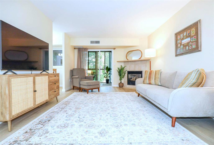 500 CATHCART, 2 Bedrooms Bedrooms, 7 Rooms Rooms,2 BathroomsBathrooms,Condominium,For Sale,CATHCART