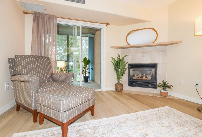 500 CATHCART, 2 Bedrooms Bedrooms, 7 Rooms Rooms,2 BathroomsBathrooms,Condominium,For Sale,CATHCART