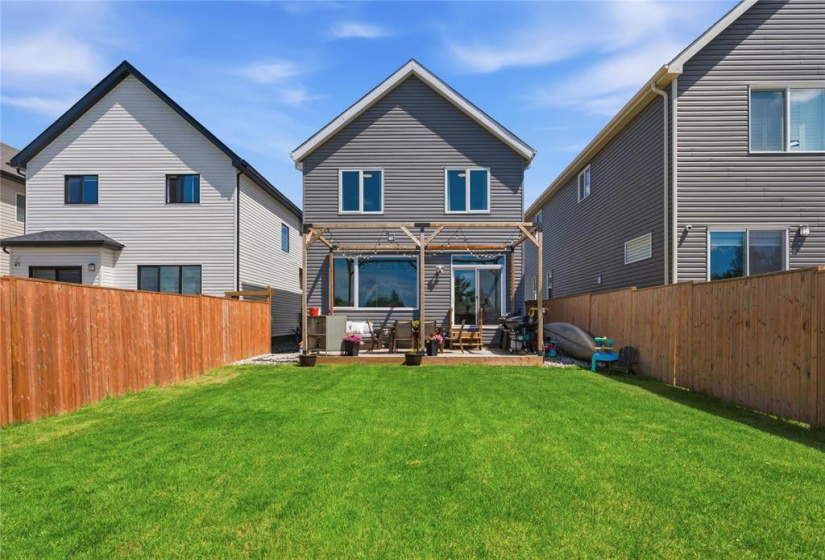 23 Big Bluestem, 3 Bedrooms Bedrooms, 11 Rooms Rooms,2 BathroomsBathrooms,Residential,For Sale,Big Bluestem