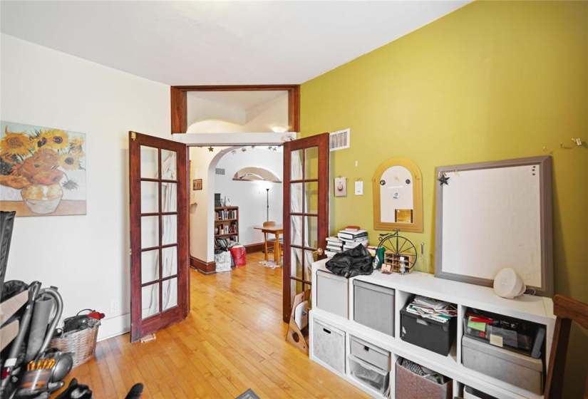 179 Home, 4 Bedrooms Bedrooms, 15 Rooms Rooms,3 BathroomsBathrooms,Residential,For Sale,Home