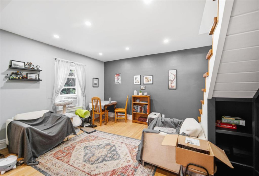 179 Home, 4 Bedrooms Bedrooms, 15 Rooms Rooms,3 BathroomsBathrooms,Residential,For Sale,Home