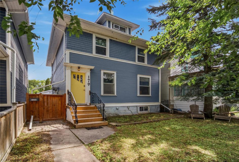 179 Home, 4 Bedrooms Bedrooms, 15 Rooms Rooms,3 BathroomsBathrooms,Residential,For Sale,Home