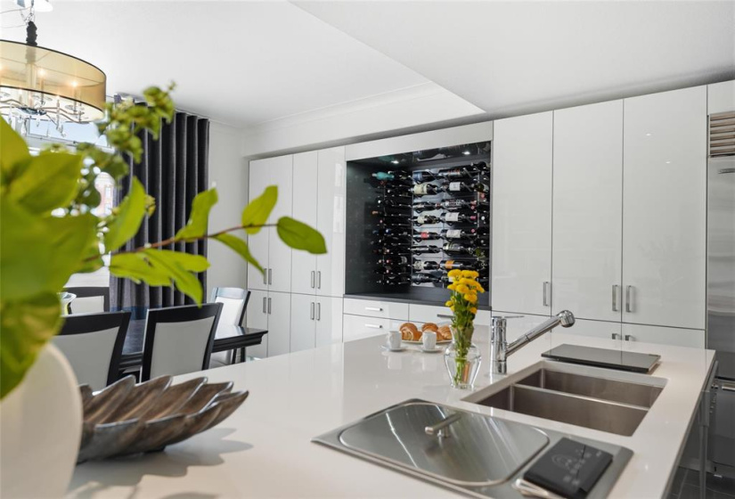 236 WATERFRONT, 1 Bedroom Bedrooms, 8 Rooms Rooms,2 BathroomsBathrooms,Condominium,For Sale,WATERFRONT