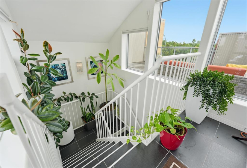 236 WATERFRONT, 1 Bedroom Bedrooms, 8 Rooms Rooms,2 BathroomsBathrooms,Condominium,For Sale,WATERFRONT