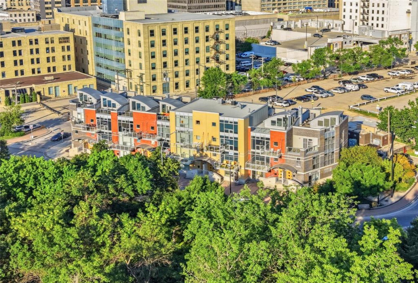 236 WATERFRONT, 1 Bedroom Bedrooms, 8 Rooms Rooms,2 BathroomsBathrooms,Condominium,For Sale,WATERFRONT