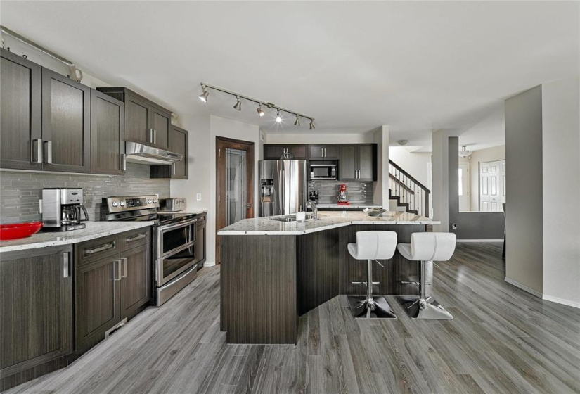 2 Kowalsky, 4 Bedrooms Bedrooms, 13 Rooms Rooms,2 BathroomsBathrooms,Residential,For Sale,Kowalsky