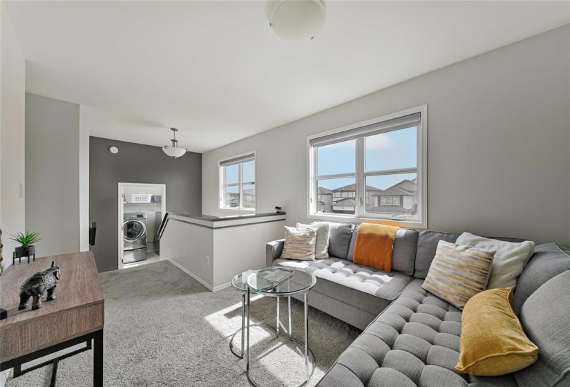 2 Kowalsky, 4 Bedrooms Bedrooms, 13 Rooms Rooms,2 BathroomsBathrooms,Residential,For Sale,Kowalsky