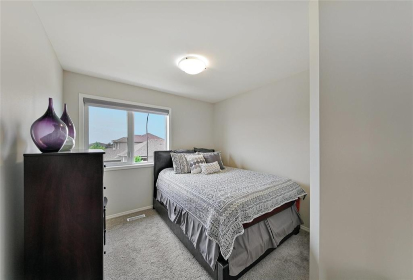 2 Kowalsky, 4 Bedrooms Bedrooms, 13 Rooms Rooms,2 BathroomsBathrooms,Residential,For Sale,Kowalsky