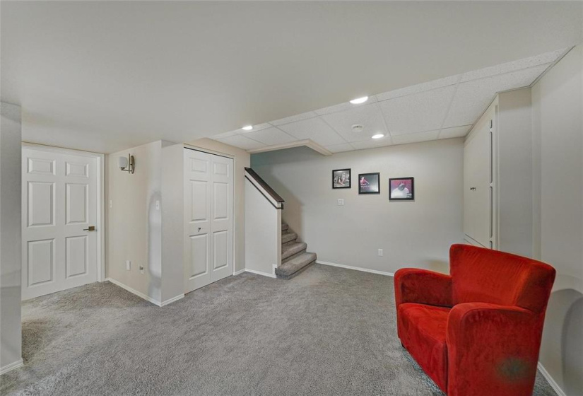 2 Kowalsky, 4 Bedrooms Bedrooms, 13 Rooms Rooms,2 BathroomsBathrooms,Residential,For Sale,Kowalsky