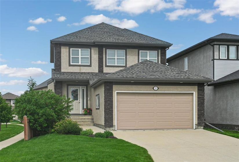 2 Kowalsky, 4 Bedrooms Bedrooms, 13 Rooms Rooms,2 BathroomsBathrooms,Residential,For Sale,Kowalsky