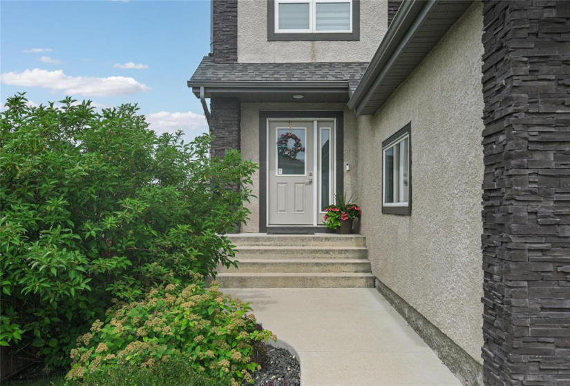 2 Kowalsky, 4 Bedrooms Bedrooms, 13 Rooms Rooms,2 BathroomsBathrooms,Residential,For Sale,Kowalsky