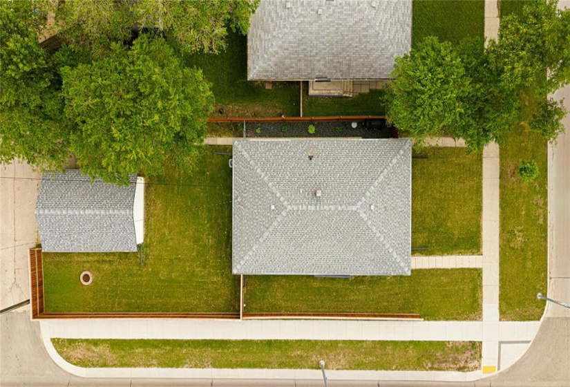 678 Lanark, 4 Bedrooms Bedrooms, 13 Rooms Rooms,2 BathroomsBathrooms,Residential,For Sale,Lanark