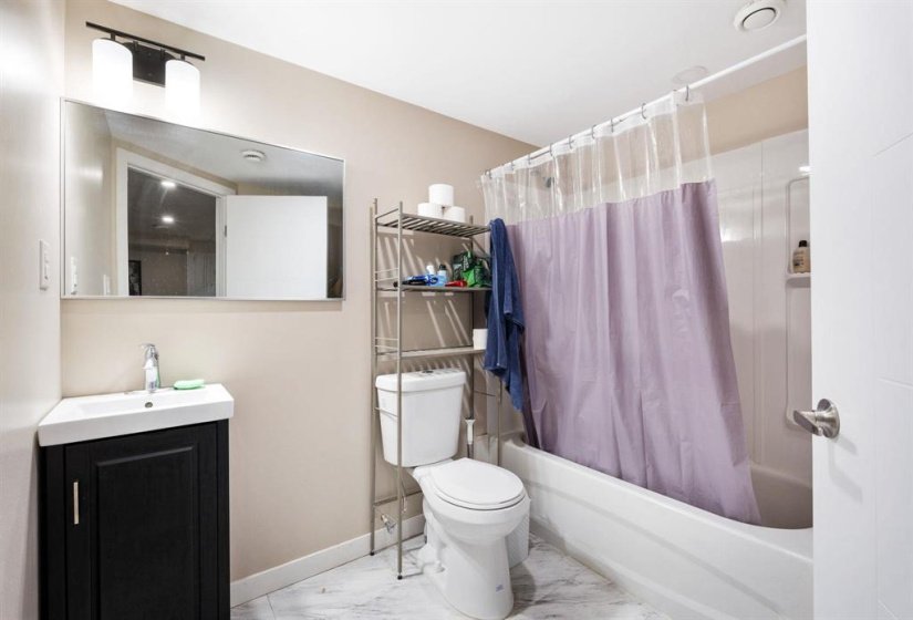 1655 Leila, 3 Bedroom Bedrooms, 12 Room Rooms,3 BathroomBathrooms,Condominium,For Sale,Leila,0