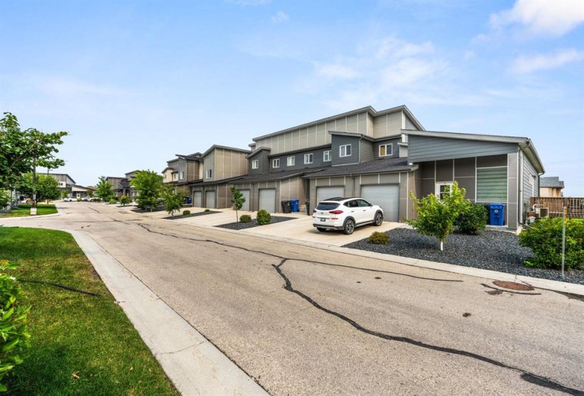 1655 Leila, 3 Bedroom Bedrooms, 12 Room Rooms,3 BathroomBathrooms,Condominium,For Sale,Leila,0