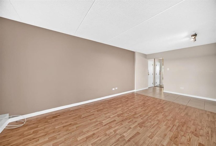 1600 Taylor, 2 Bedroom Bedrooms, 8 Room Rooms,1 BathroomBathrooms,Condominium,For Sale,Taylor,0
