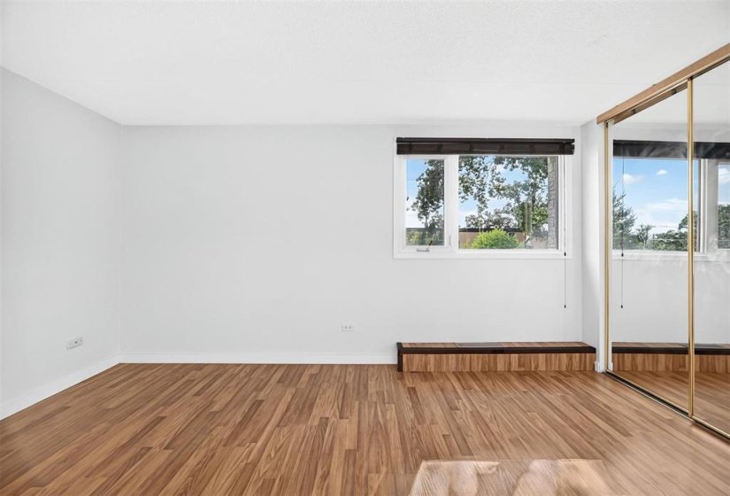 1600 Taylor, 2 Bedroom Bedrooms, 8 Room Rooms,1 BathroomBathrooms,Condominium,For Sale,Taylor,0
